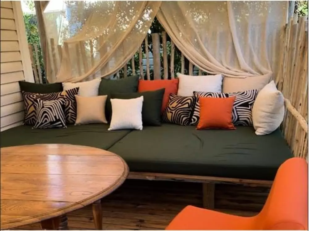 Camping de la Clape Village 5 Sterren★★★★★