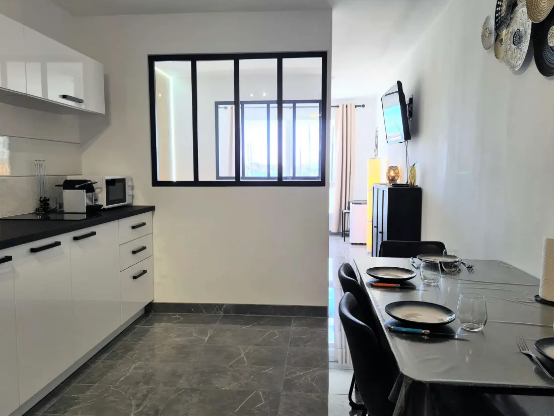Desirade Residence