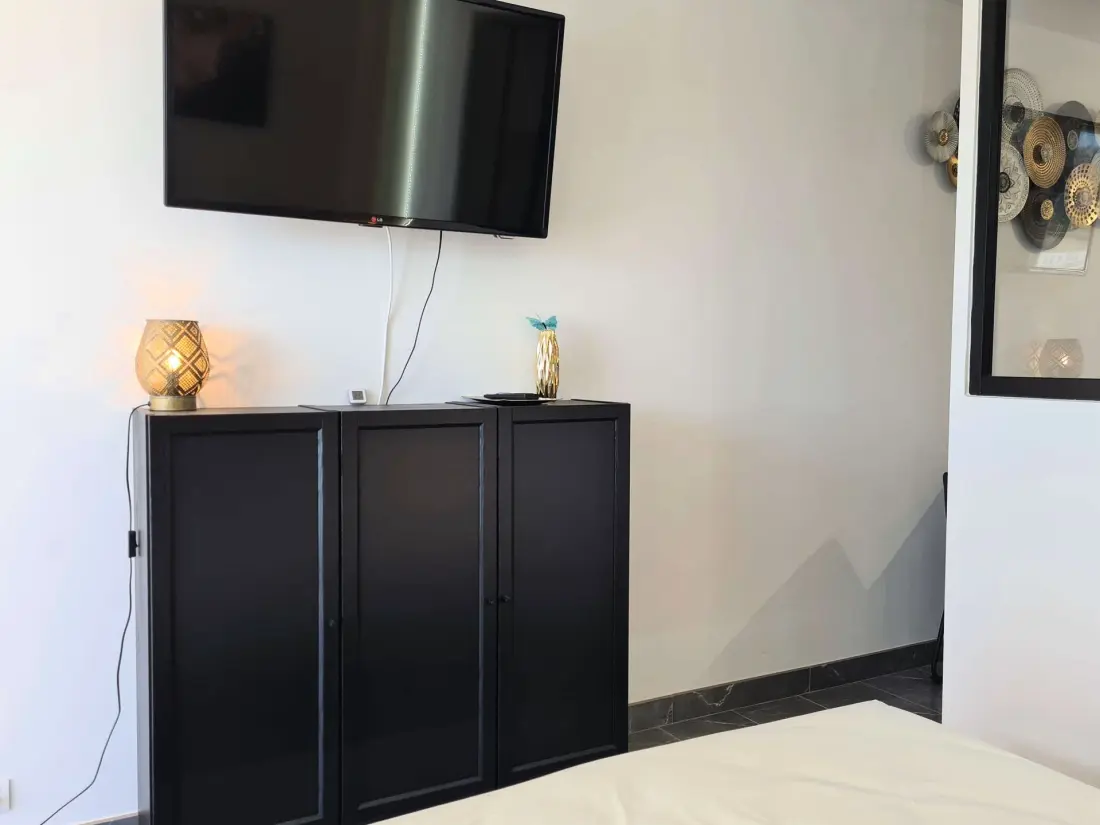 Desirade Residence