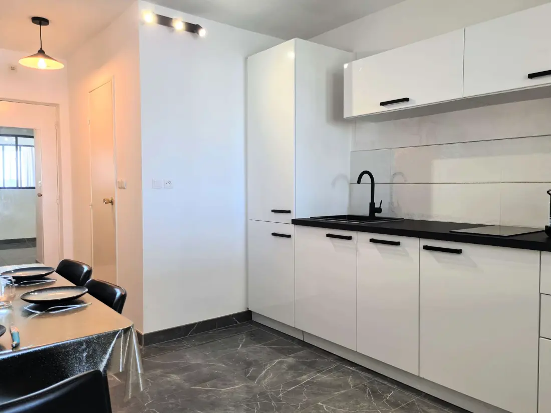 Desirade Residence