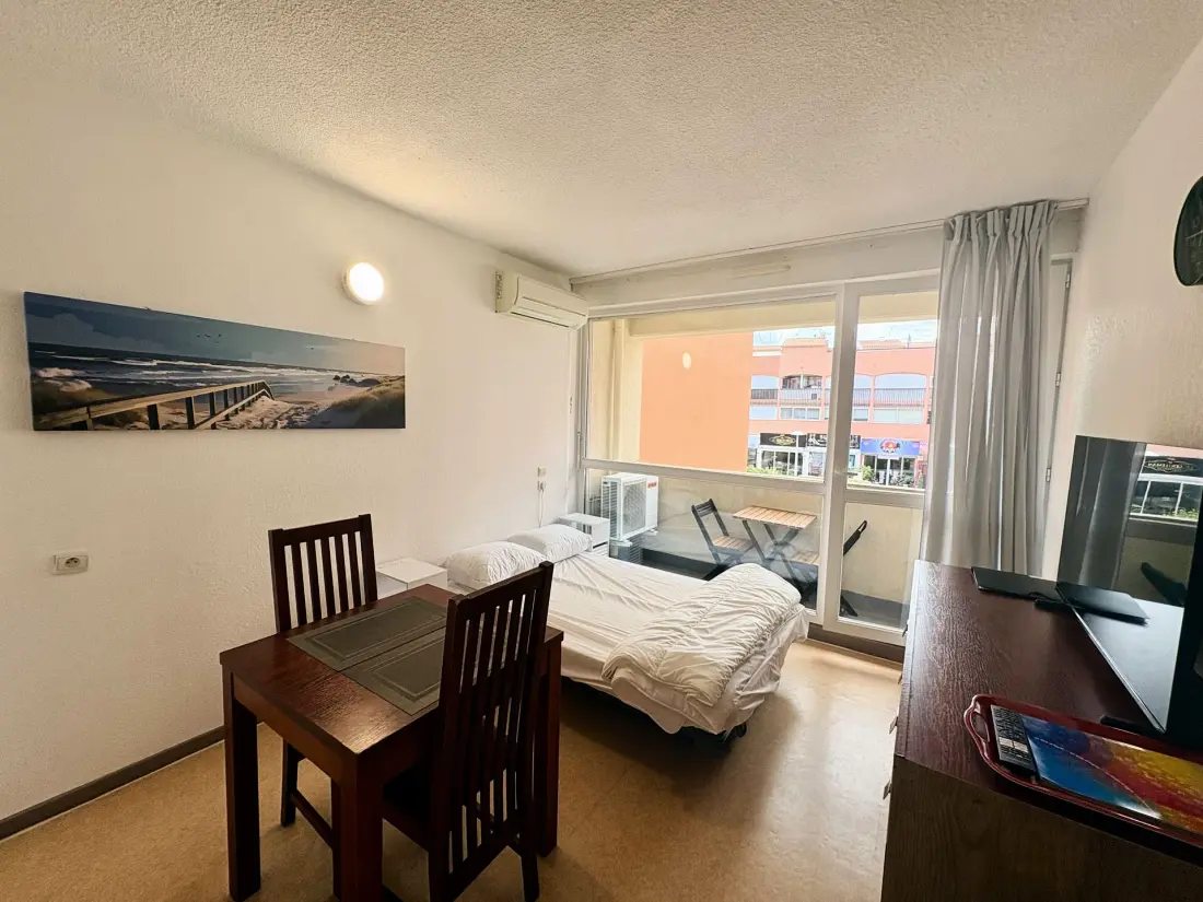 Residence Hotel. Saint Clair