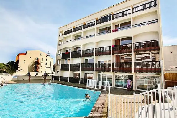 Residence Hotel. Saint Clair