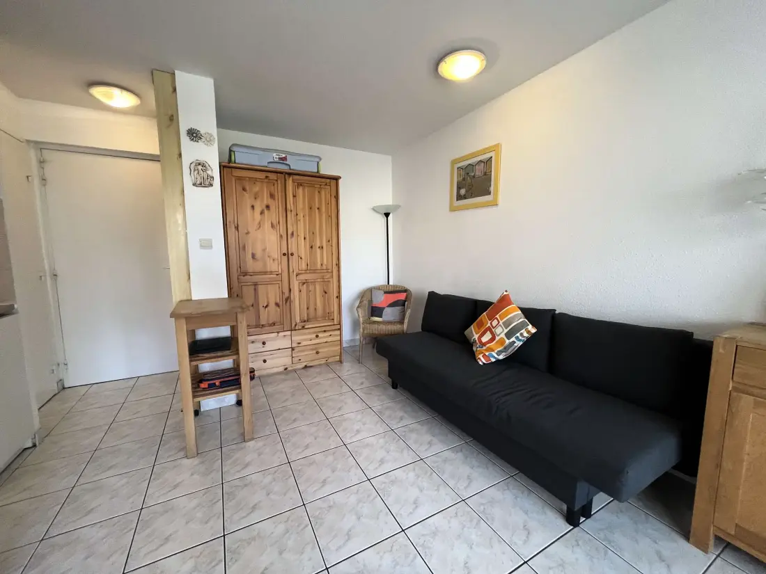 Oasis 2 Residence