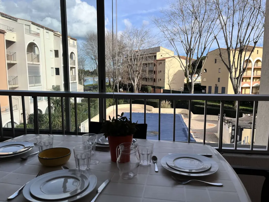 Oasis 2 Residence
