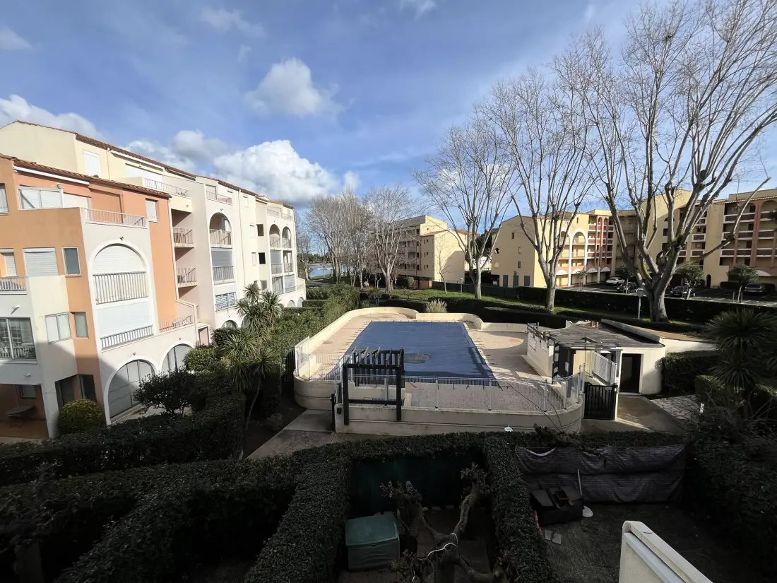 Oasis 2 Residence