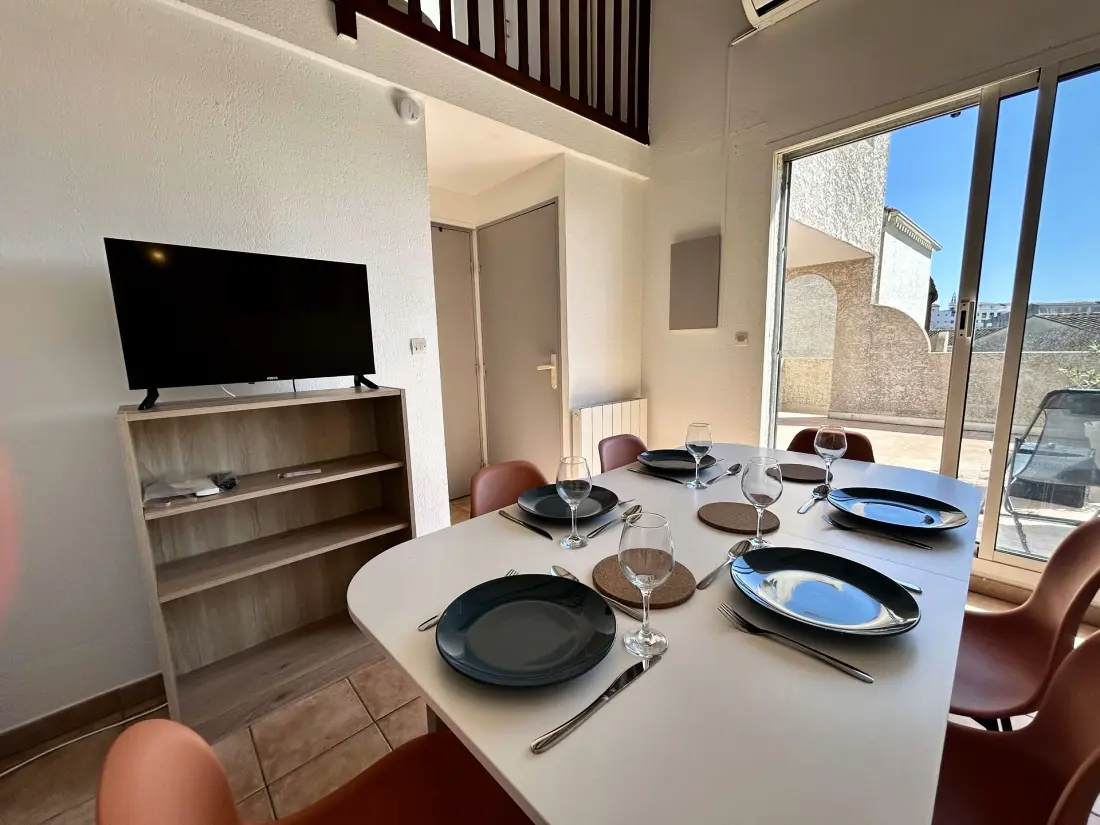 Samaria Village Residence