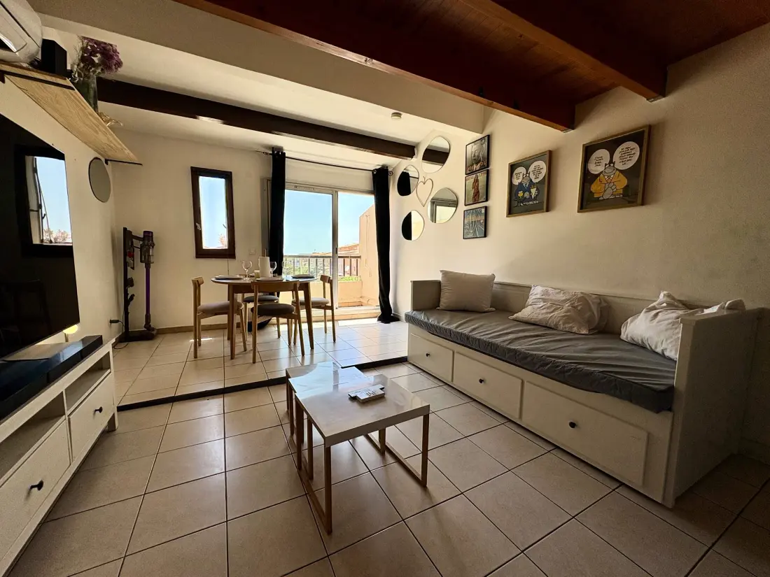 Thalacap Residence