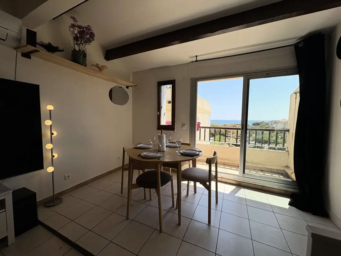 Thalacap Residence