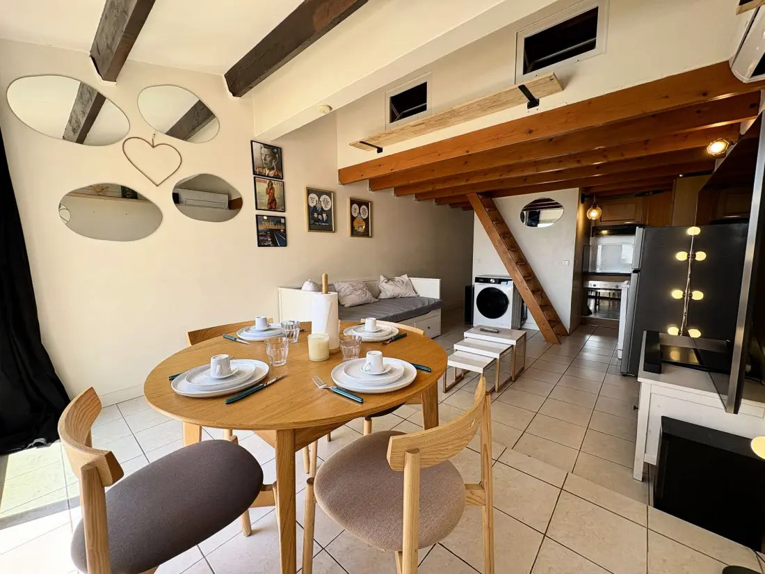 Thalacap Residence