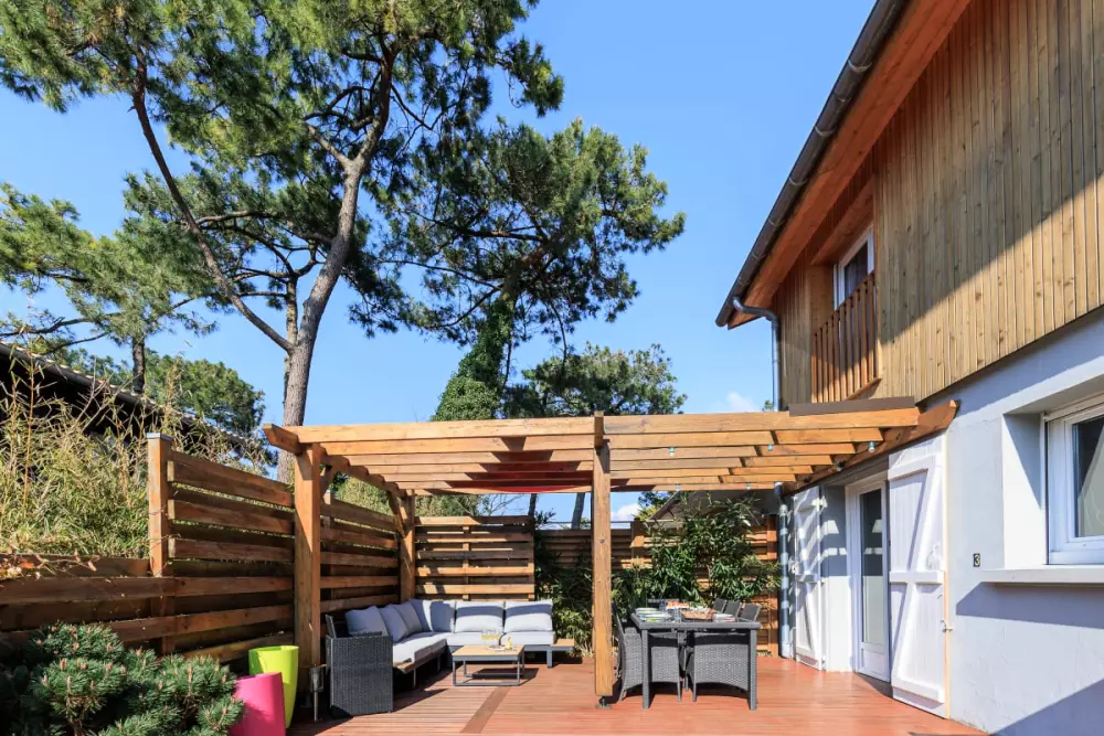 Oceanic Bonheurs House -