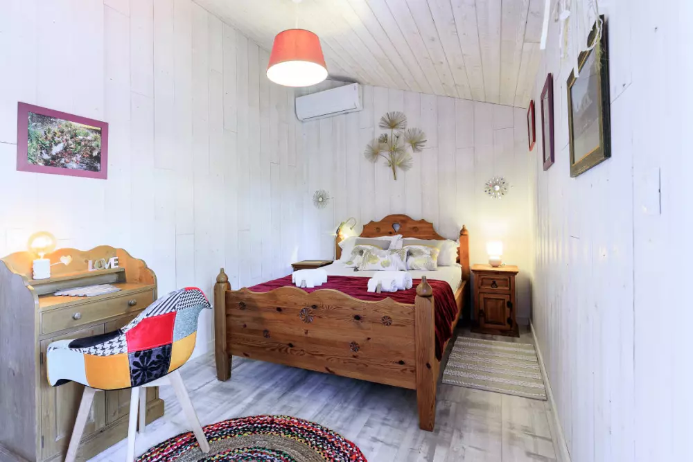 Oceanic Bonheurs House -