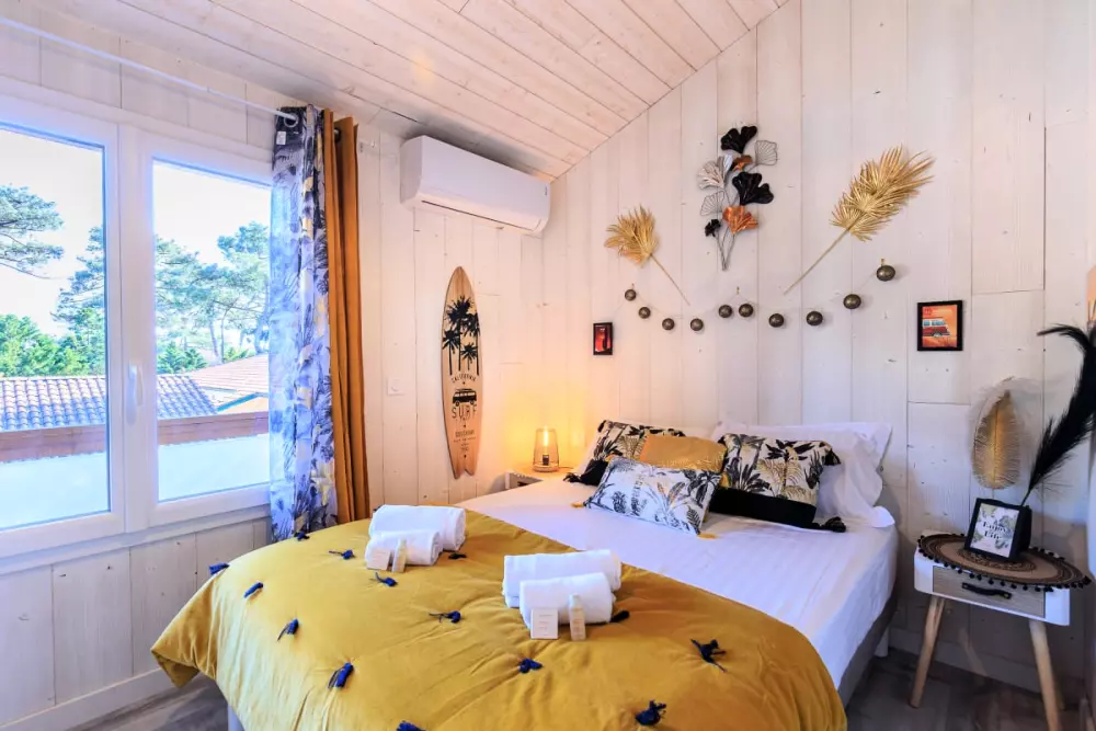 Oceanic Bonheurs House -