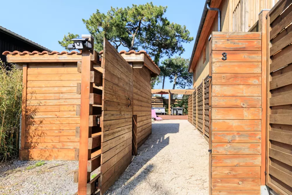 Oceanic Bonheurs House -