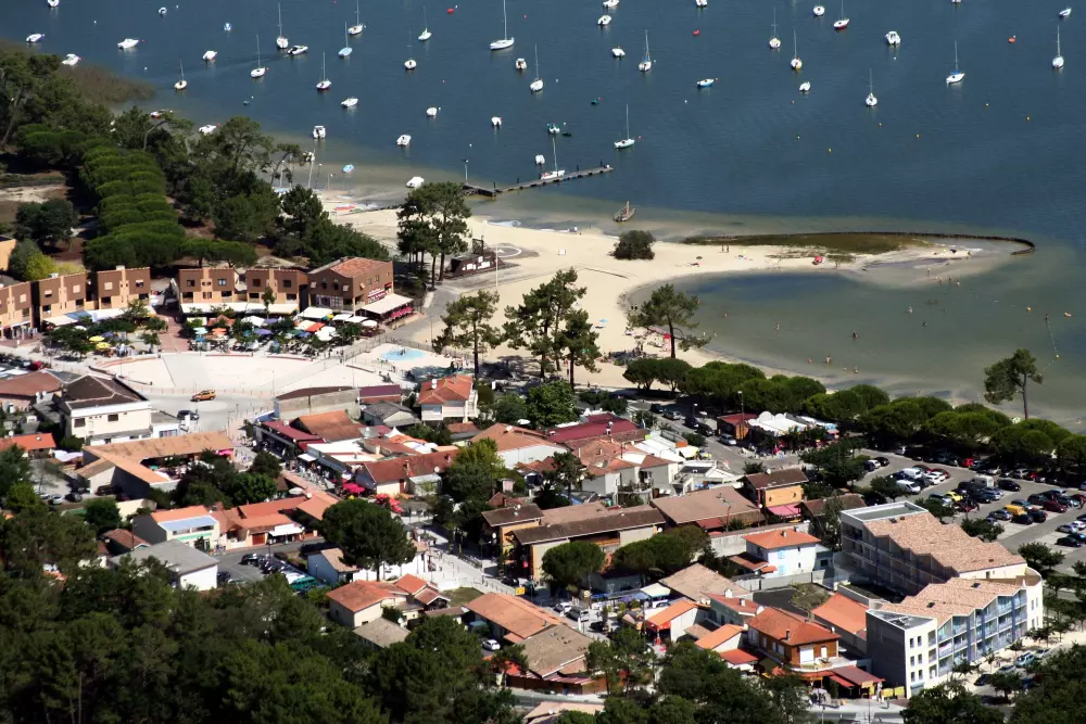 Campsite Le Paradis Carcans - Lacanau 4 Stars★★★★