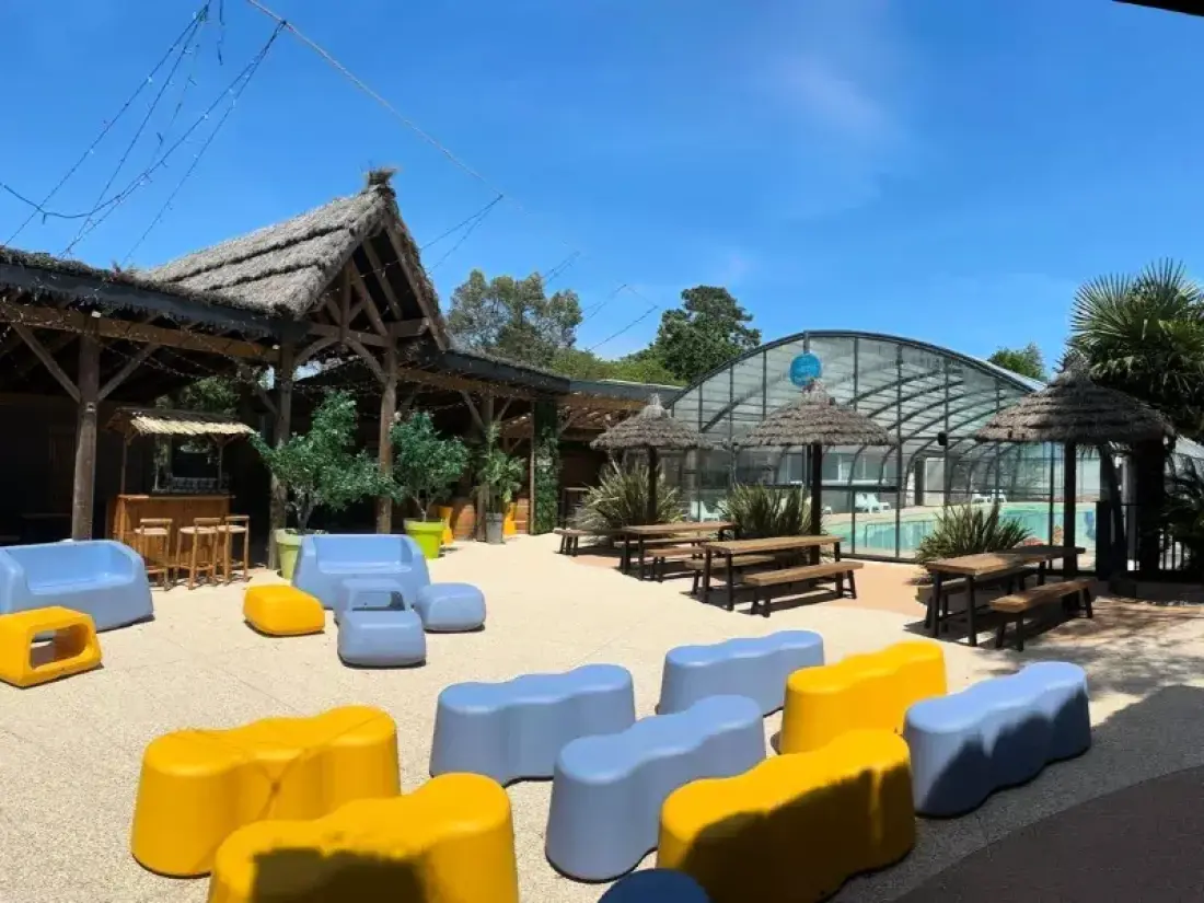 Camping Le Paradis Carcans - Lacanau 4 Sterren★★★★