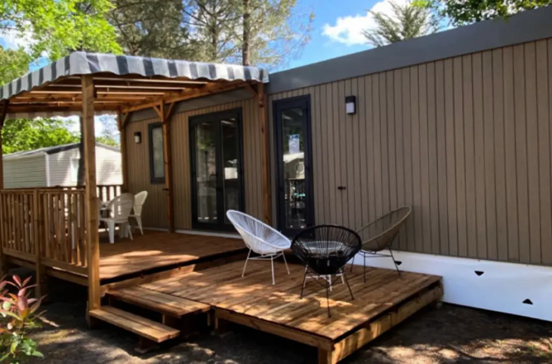 Camping Le Paradis Carcans - Lacanau 4 Sterren★★★★