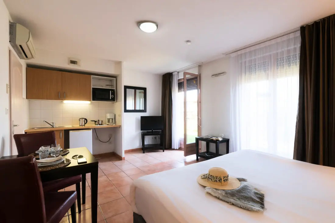 Cerise Carcassonne South Residence 2 Sterne★★