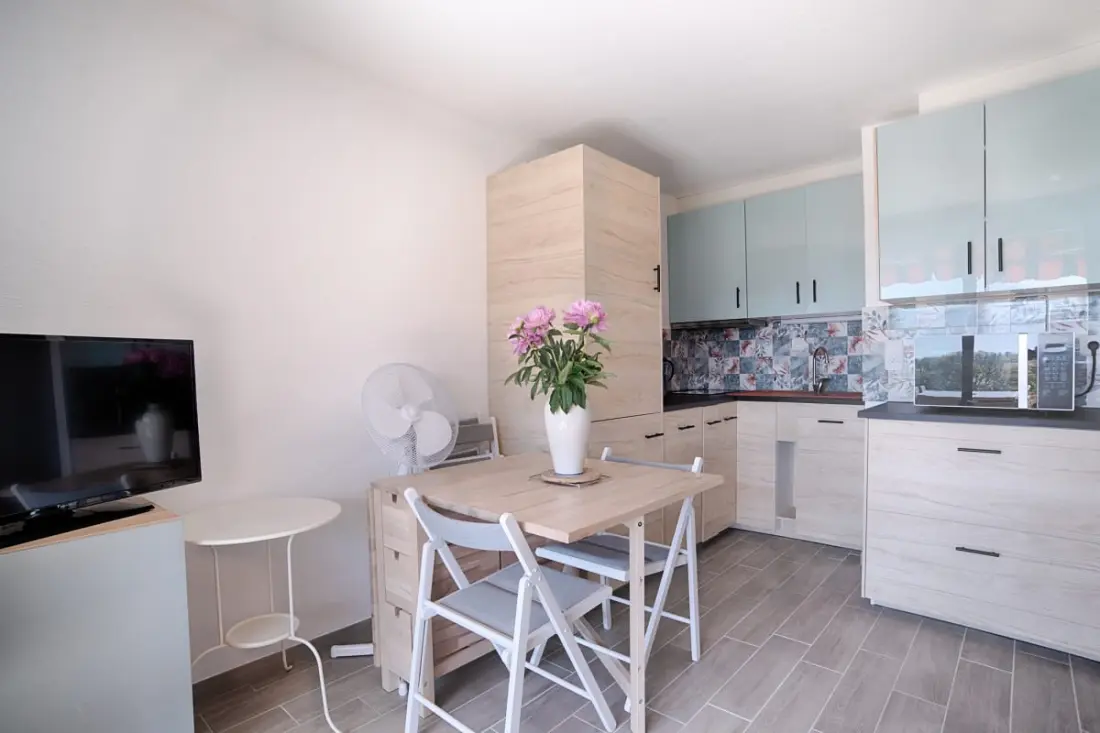 Prachtige studio met terras dichtbij de zee!