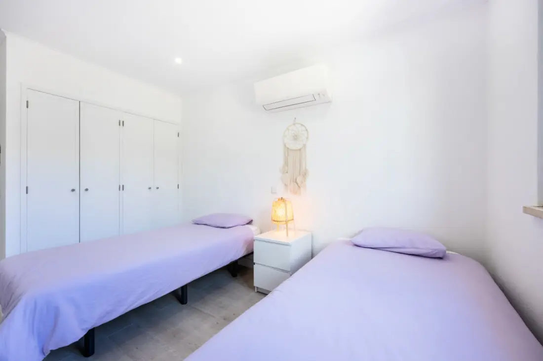 Appartement Melodia Do Mar Direct Sur La Plage De Vale Centeanes !