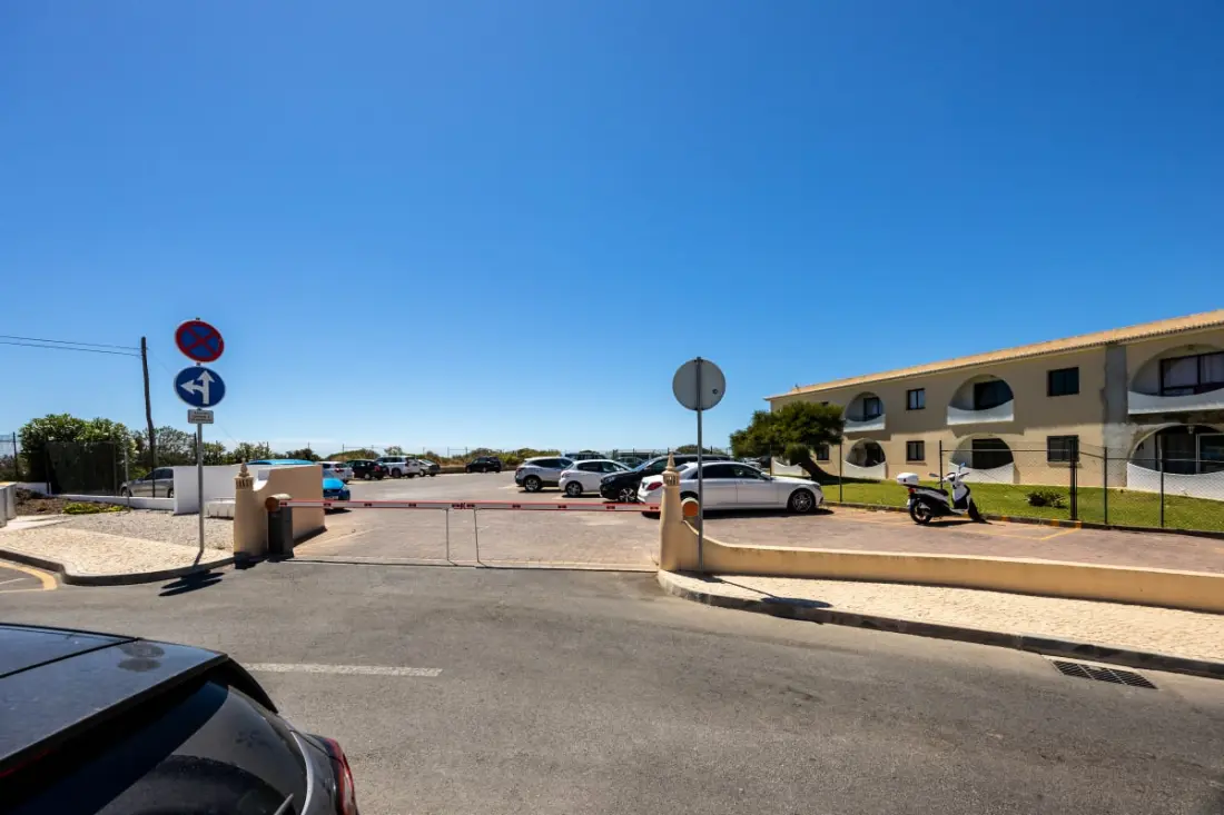 Appartement Melodia Do Mar Direct Sur La Plage De Vale Centeanes !