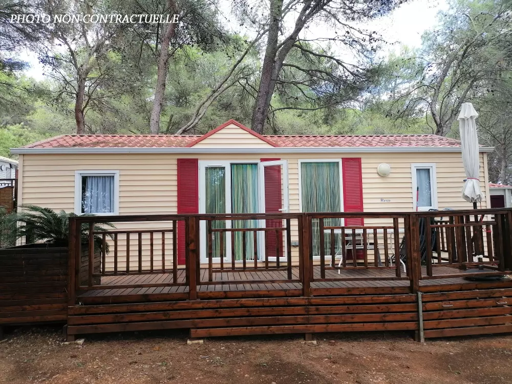 Camping Résidentiel La Pinède 4 étoiles★★★★