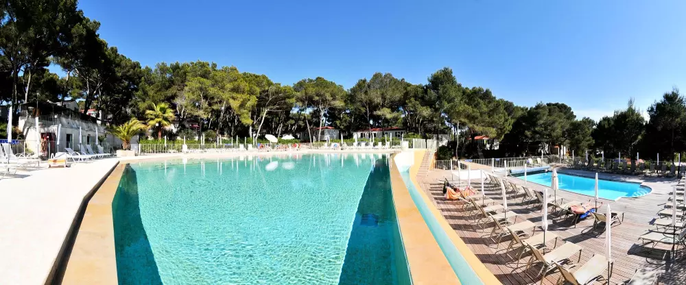 Camping Résidentiel La Pinède 4 étoiles★★★★