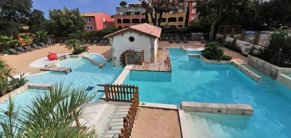 Camping de la Treille - Nie.