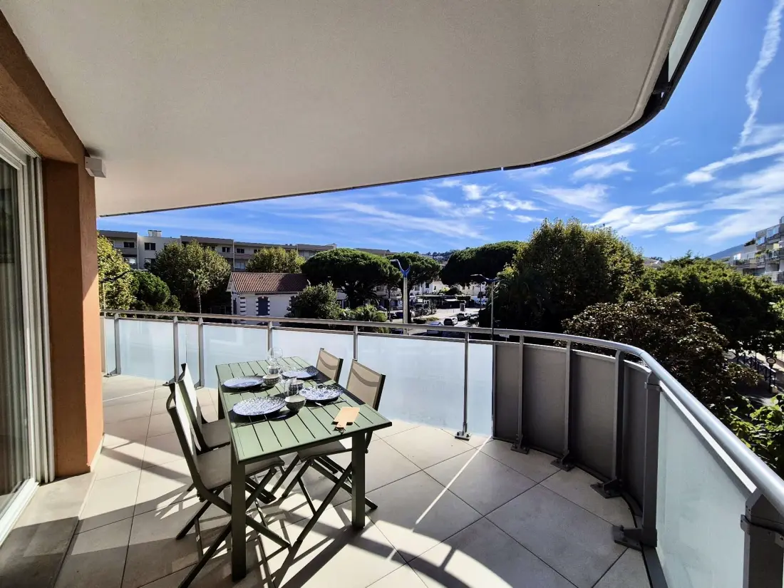 Eden Blue Residence