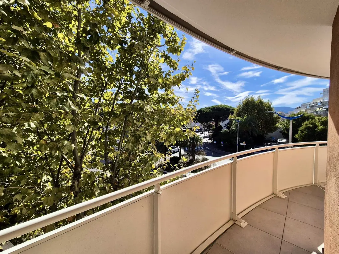 Eden Blue Residence