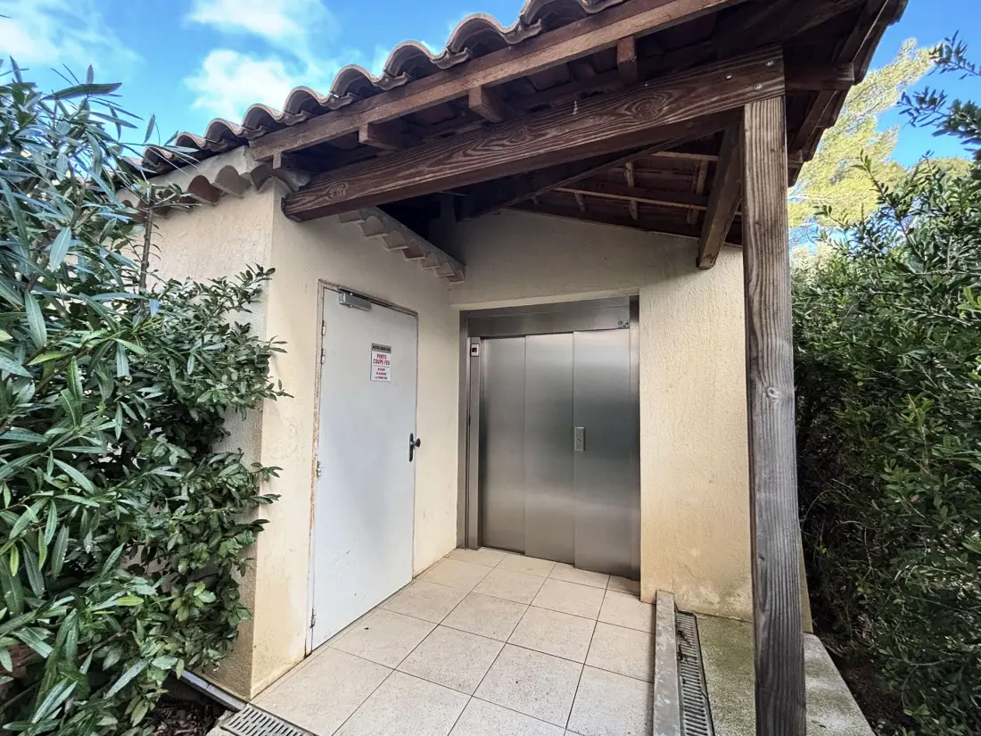 Residencia Le Domaine