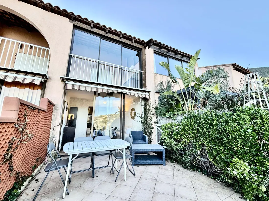 Residence Les Jardins D Azur