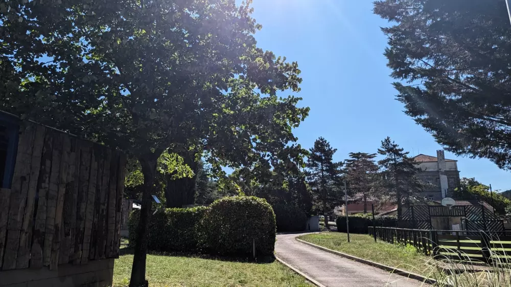 Camping Ushuaïa Villages des Sources3 étoiles★★★