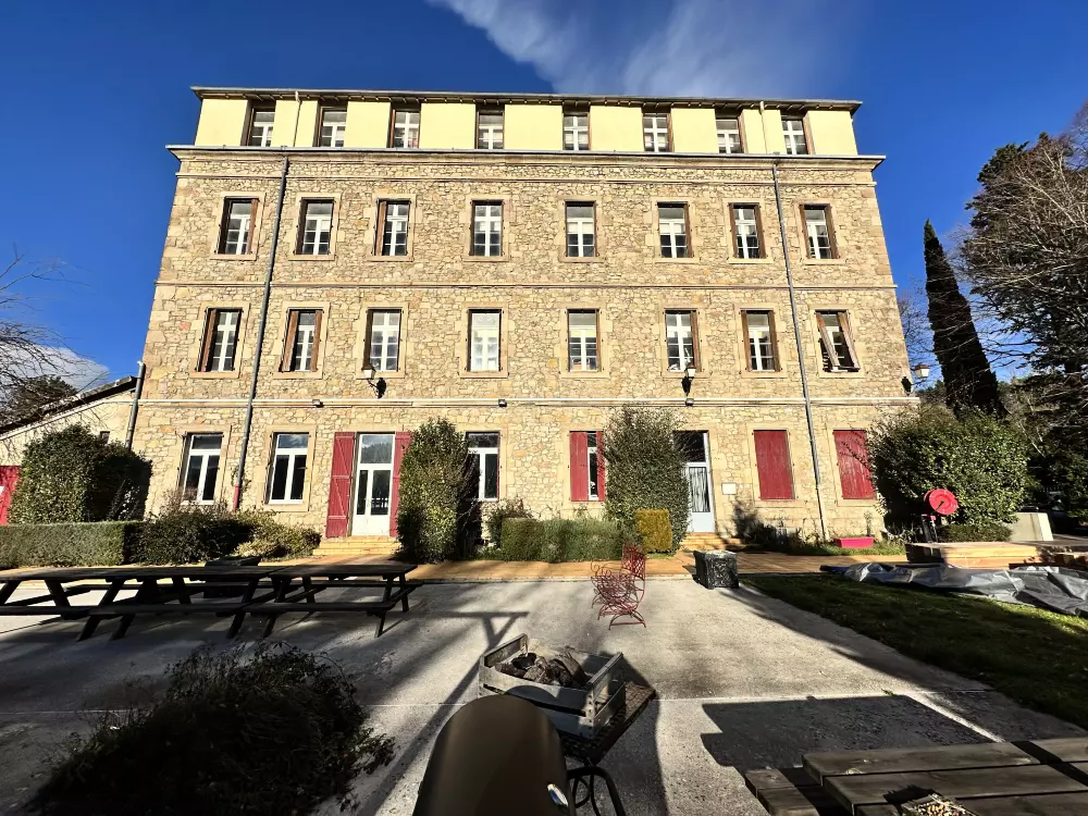 Camping Ushuaïa Villages des Sources3 étoiles★★★