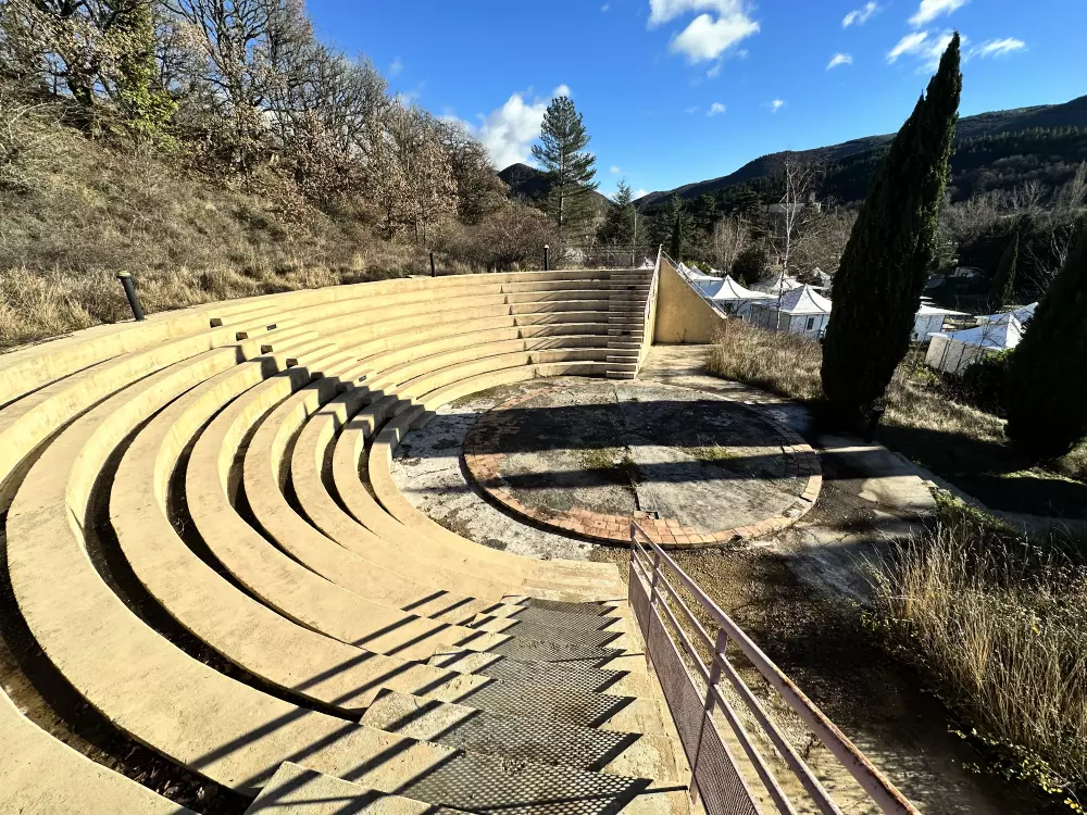 Camping Ushuaïa Villages des Sources3 étoiles★★★