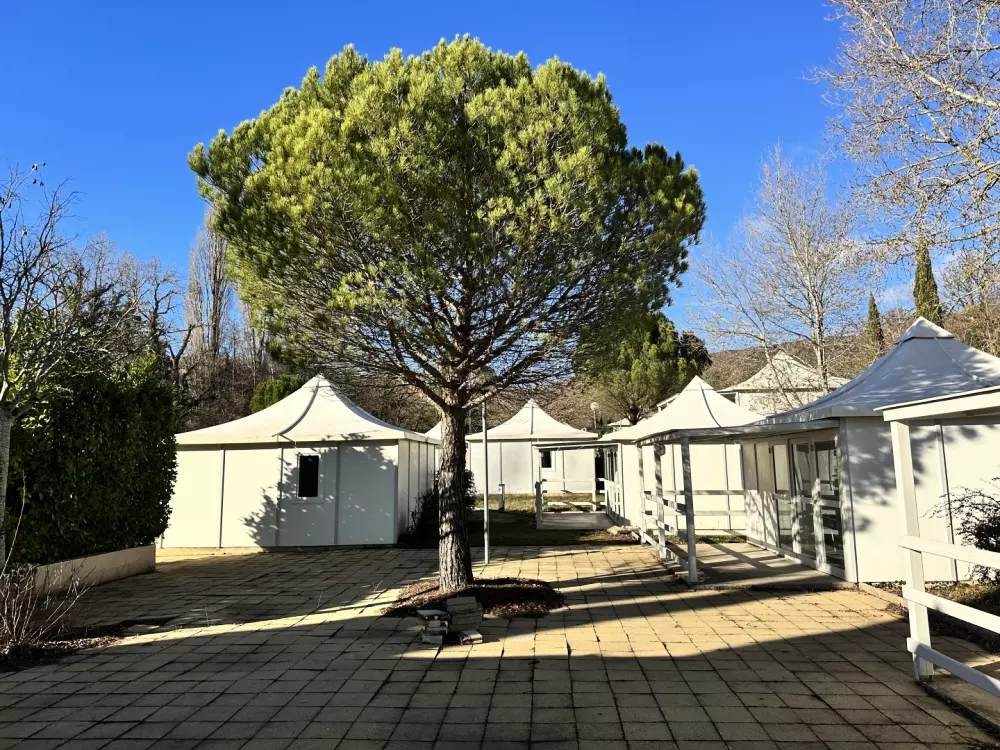 Camping Ushuaïa Villages des Sources3 étoiles★★★