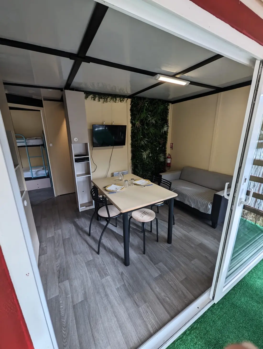 Camping Ushuaïa Villages des Sources3 étoiles★★★