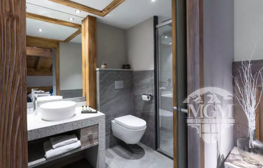 MGM Hotels & Residences - Chalets Elena Residence 4 Sterren★★★★