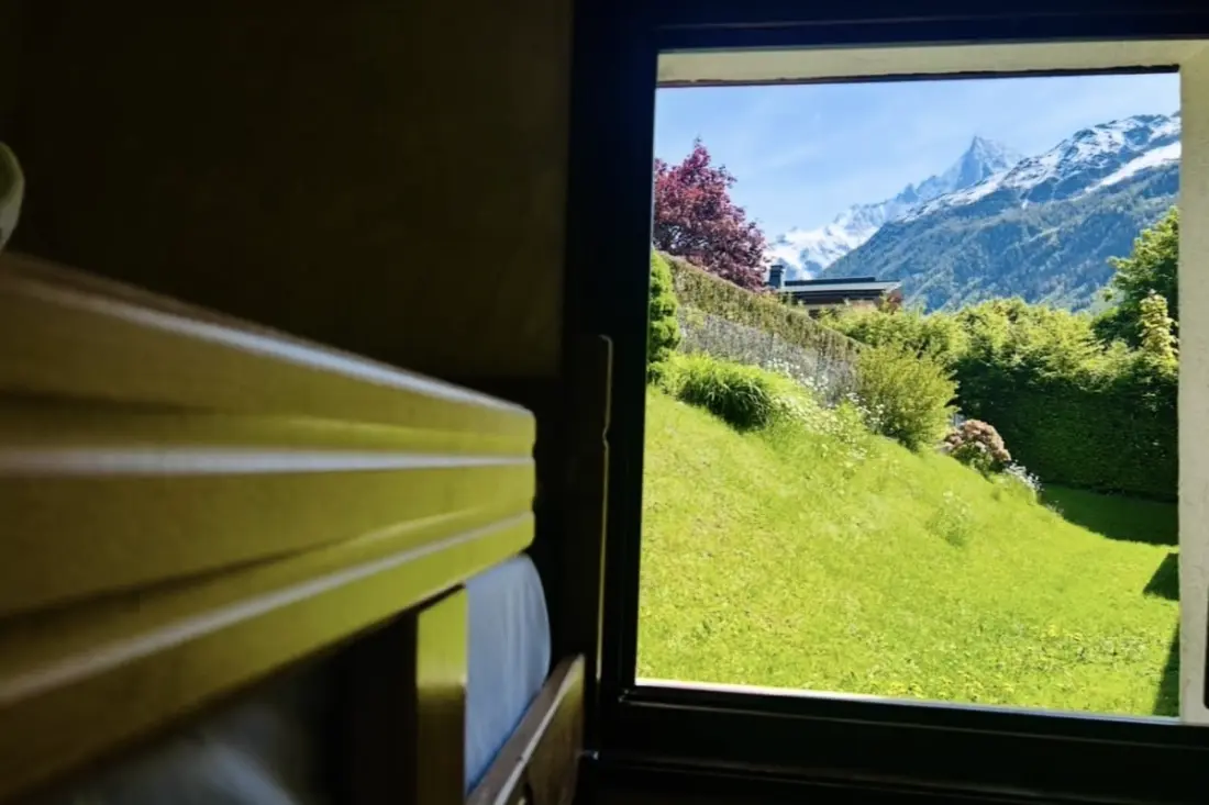 Cosy with Garden, Parkolás és Mont-blanc View