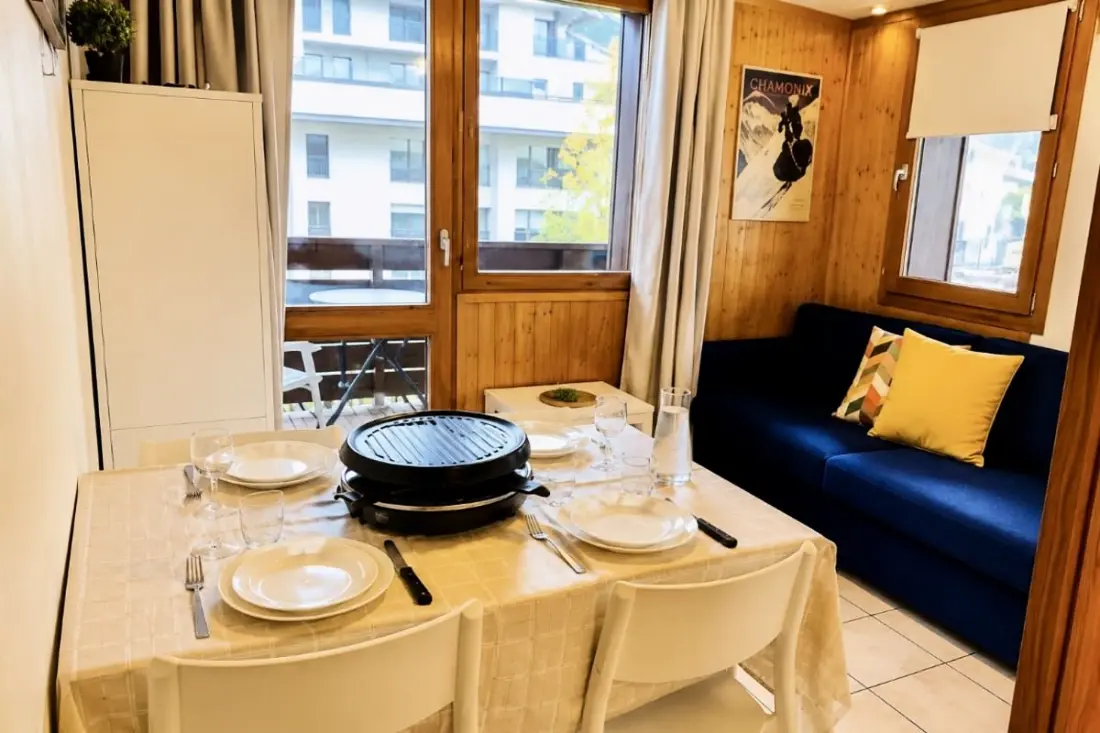 Nice Full Center apartman parkolóval