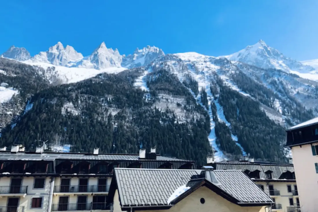 Rue Pi meglepetés Chamonix - Terrace Mont-blanc nézet