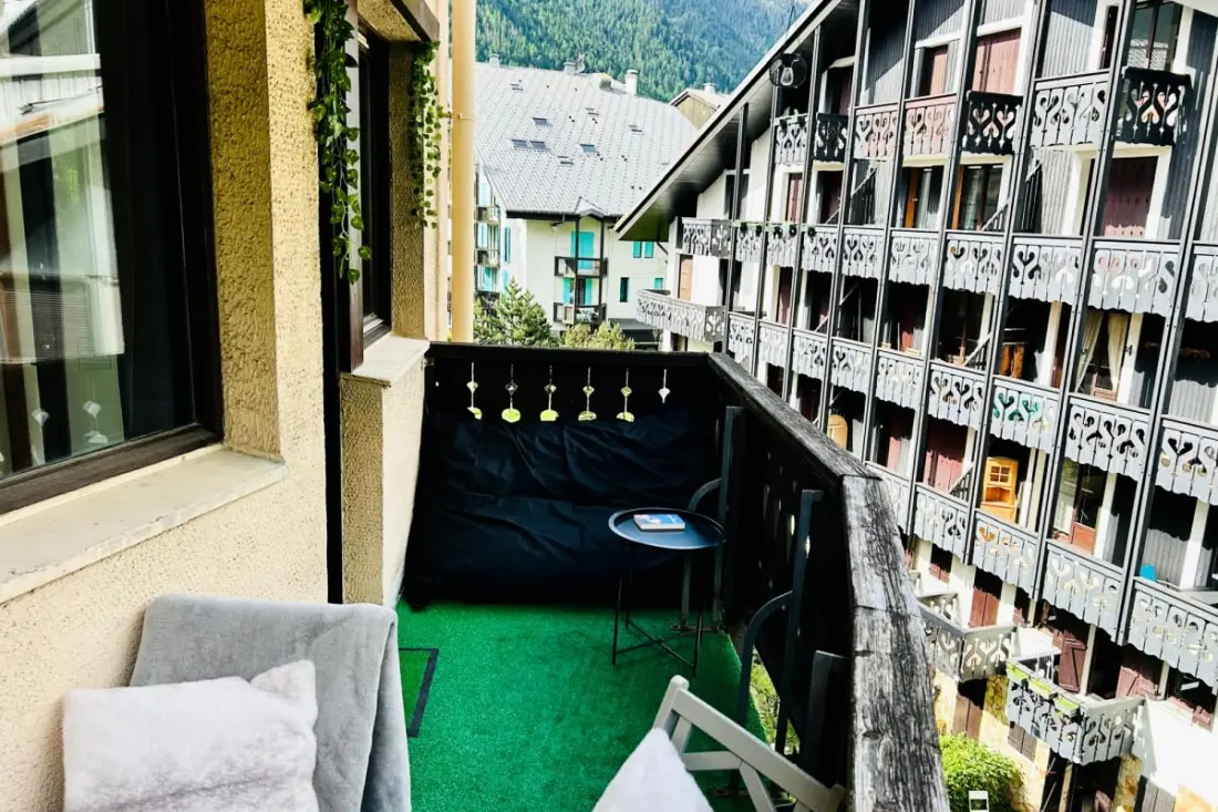Menekülj Chamonixbe, Nézd meg Imprenable Mont-blanc