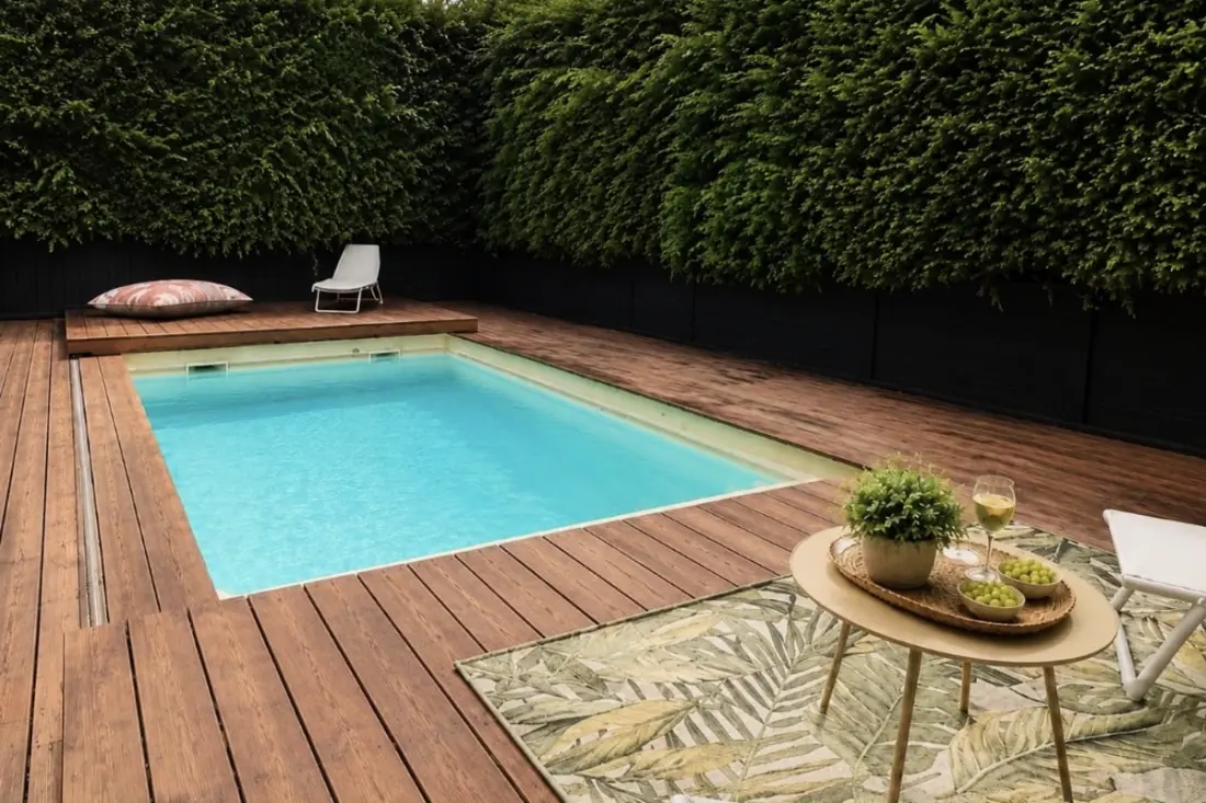 Chalet Design úszási medencével és Jacuzzival