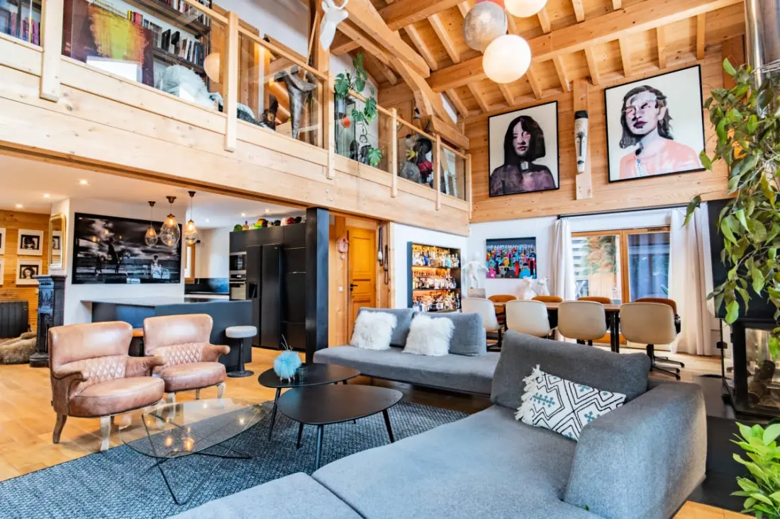 Chalet Design úszási medencével és Jacuzzival