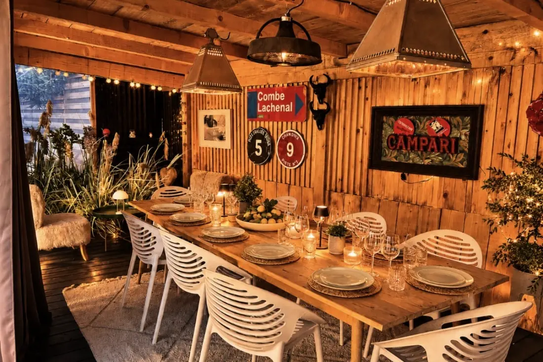 Chalet Design úszási medencével és Jacuzzival