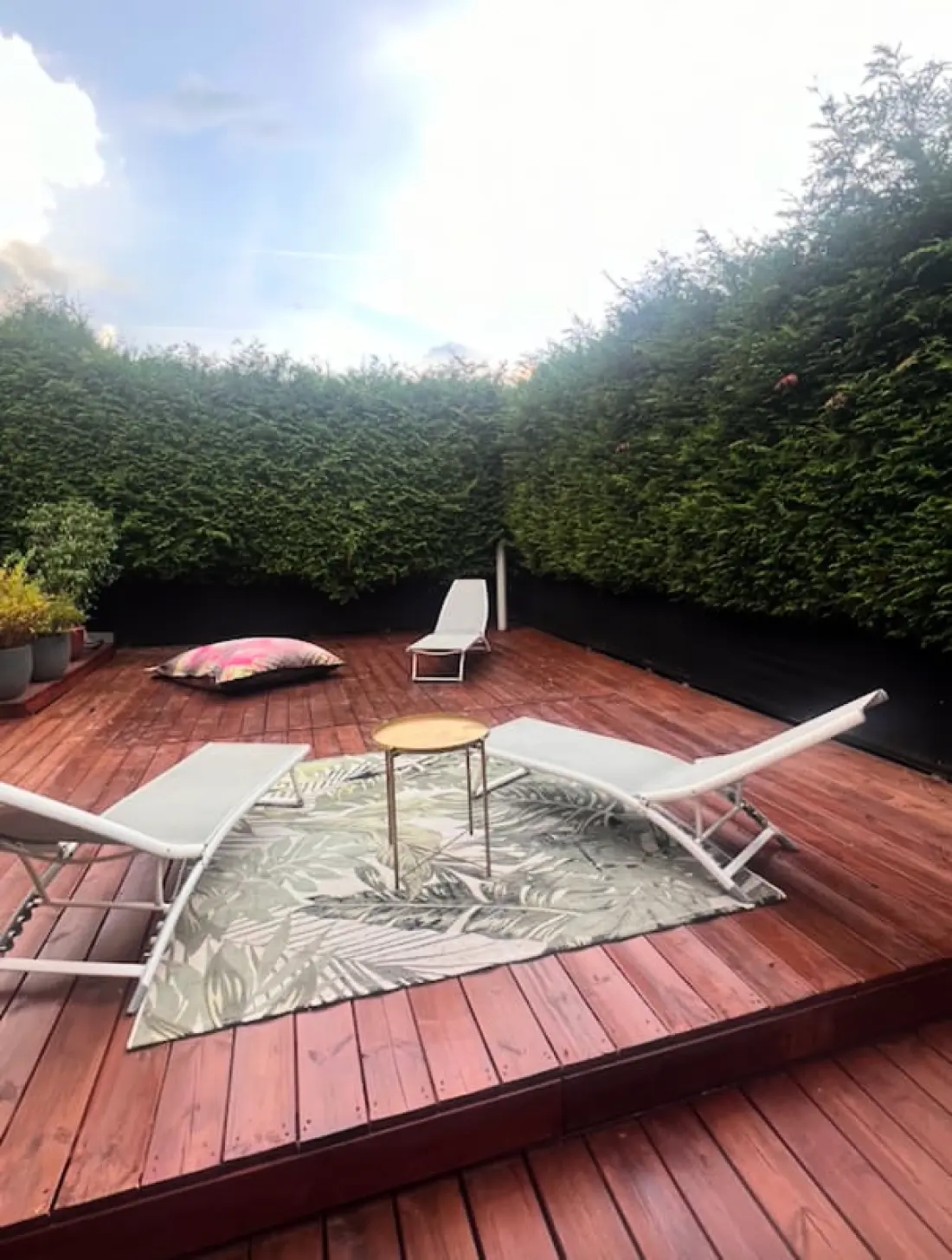 Chalet Design úszási medencével és Jacuzzival
