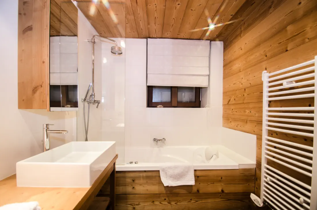 Amber Residence