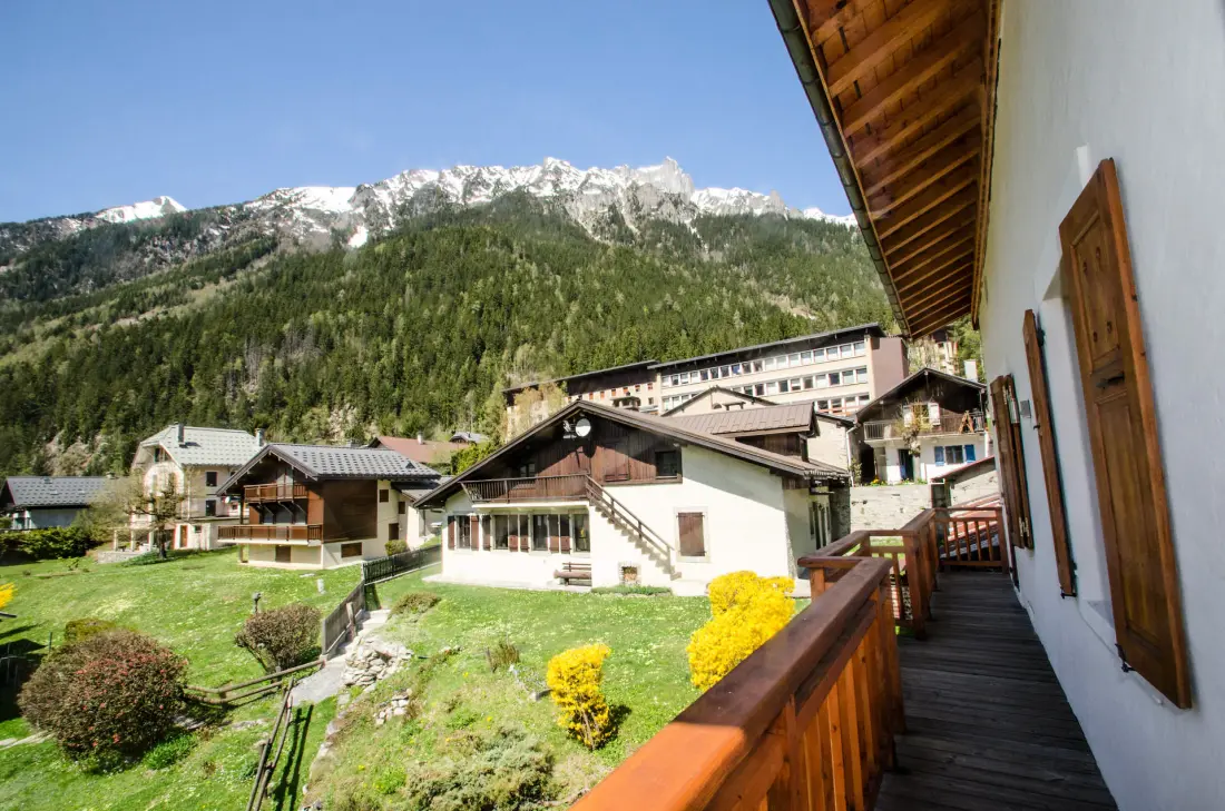 Amber Residence
