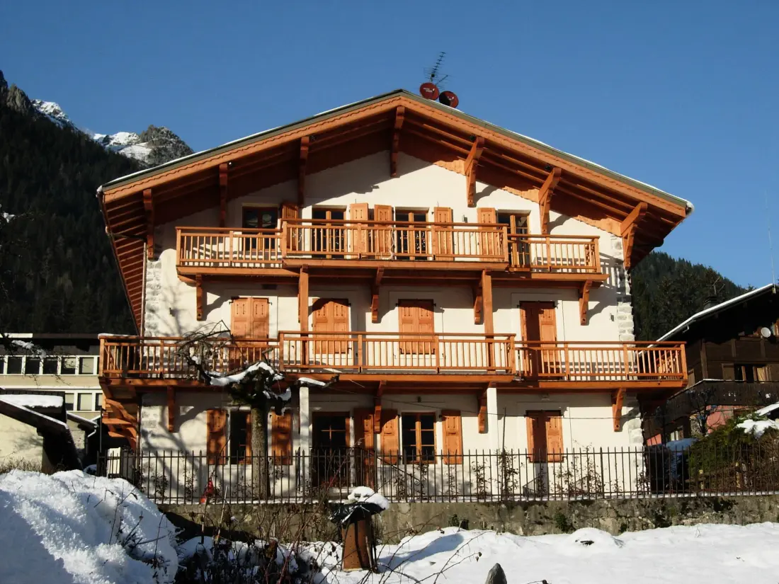 Amber Residence