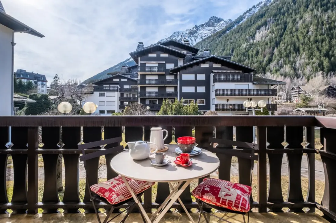 Gyönyörű 50m2 2 Balconies És Superb Mountain View