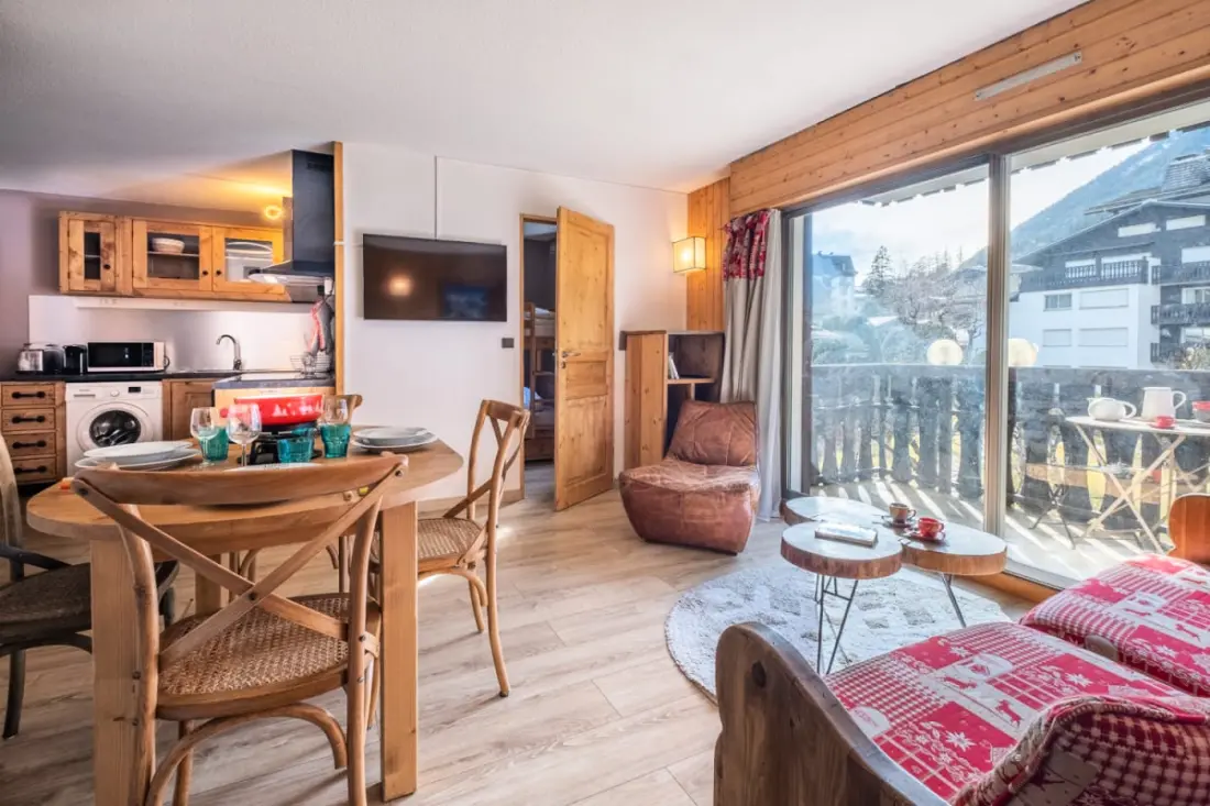 Gyönyörű 50m2 2 Balconies És Superb Mountain View